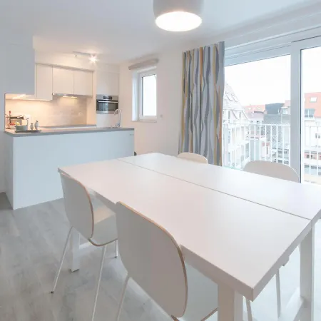 Medano With Parking & Balcony By Interhome Lägenhet