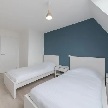 Lägenhet Medano With Parking & Balcony By Interhome